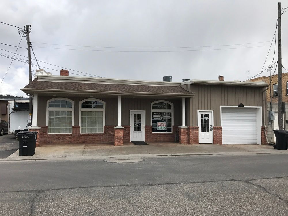 Rigby Office Plaza: 152 E Main St, Rigby, ID 83442